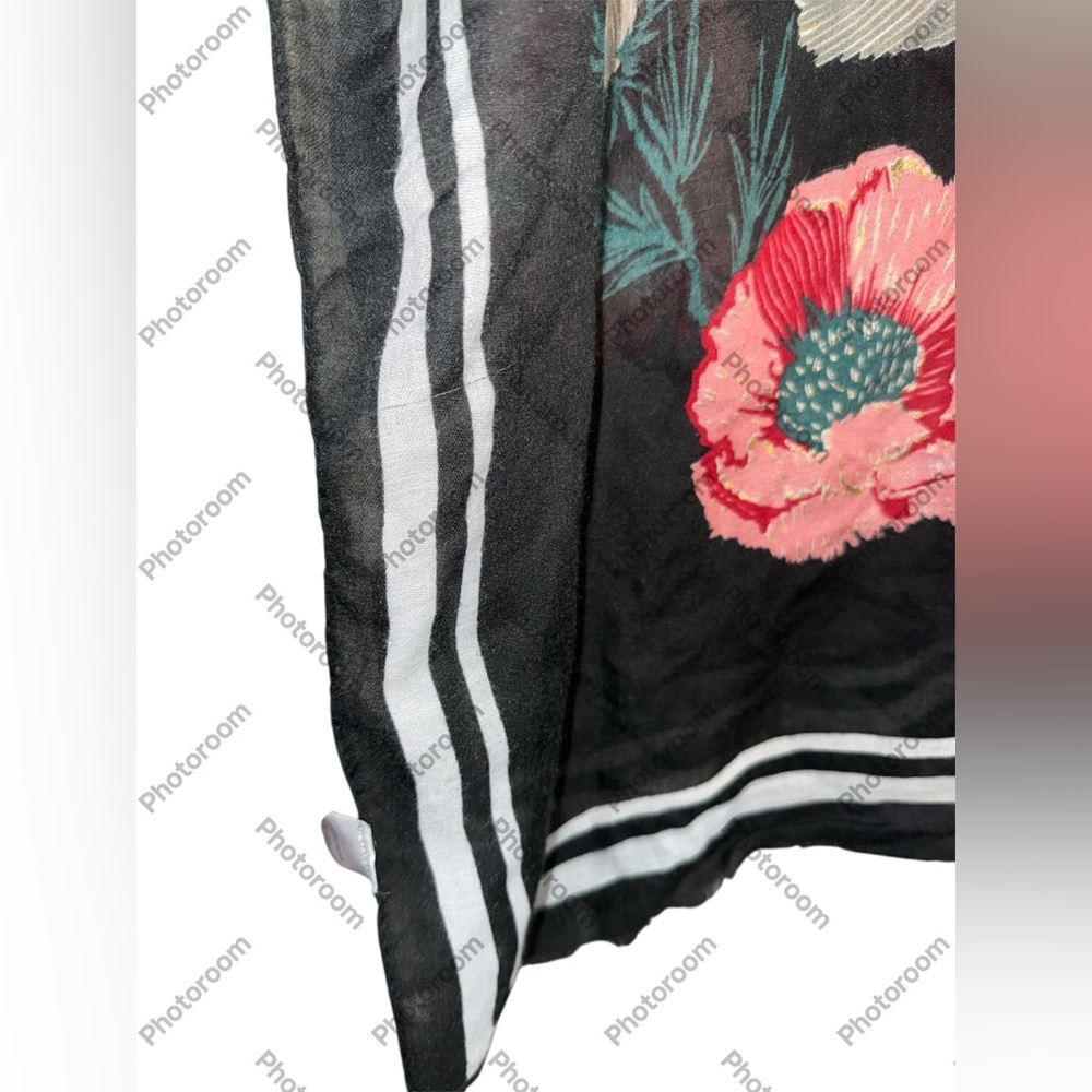 Woven Heart Floral Kimono, Size One Size - Picture 3 of 5